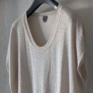 カルバンクライン(Calvin Klein)の【美品★ライトベージュ】小さなラメ✧✦ゆったり肩ジッパー✦✧中古(カットソー(半袖/袖なし))