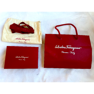 サルヴァトーレフェラガモ(Salvatore Ferragamo)のSalvatore Ferragamo 空箱/紙袋/布袋セット(送料込み)(ショップ袋)