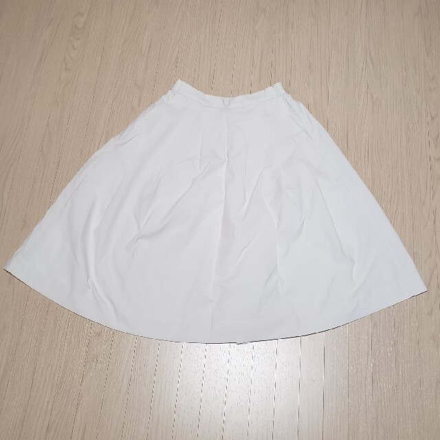 UNIQLO(ユニクロ)のユニクロ　レディース　膝丈スカート レディースのスカート(ひざ丈スカート)の商品写真