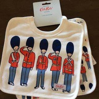 キャスキッドソン(Cath Kidston)のキャスキッドソン Cath Kidston ビブ・スタイ2枚セット 新品未使用(ベビースタイ/よだれかけ)