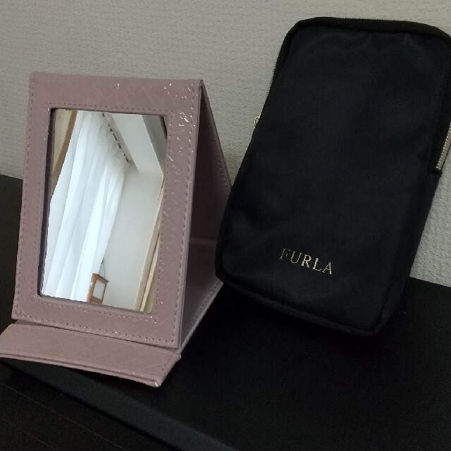 Furla(フルラ)のFURLAのミラー＆ミラーケース コスメ/美容のメイク道具/ケアグッズ(メイクボックス)の商品写真