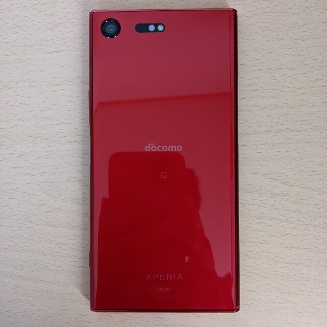 SONY(ソニー)のSONY XPERIA XZ PREMIUM　Rosso　スマートフォン スマホ/家電/カメラのスマートフォン/携帯電話(スマートフォン本体)の商品写真