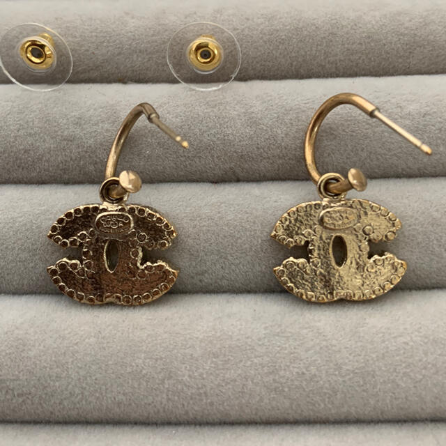 CHANEL ボーダー×ラインストーン ピアス | www.innoveering.net