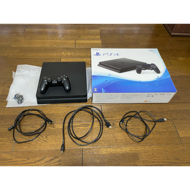 PlayStation4(プレイステーション4)のプレステーション4 500GB エンタメ/ホビーのゲームソフト/ゲーム機本体(家庭用ゲーム機本体)の商品写真