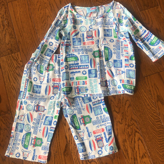 専用です！パジャマ　110 キッズ/ベビー/マタニティのキッズ服男の子用(90cm~)(パジャマ)の商品写真