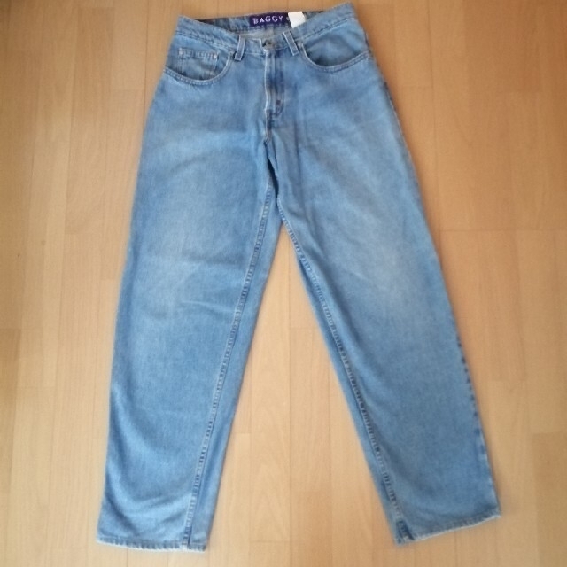 Levi's(リーバイス)のリーバイス シルバータブ  バギーW30L32 メンズのパンツ(デニム/ジーンズ)の商品写真