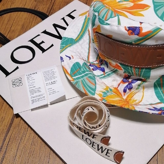 LOEWE(ロエベ)の【新品未使用】LOEWE ハット Sサイズ レディースの帽子(ハット)の商品写真