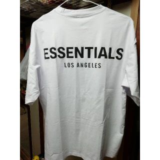 フィアオブゴッド(FEAR OF GOD)のESSENTIALS　Tシャツ　新品　L程度(Tシャツ/カットソー(半袖/袖なし))