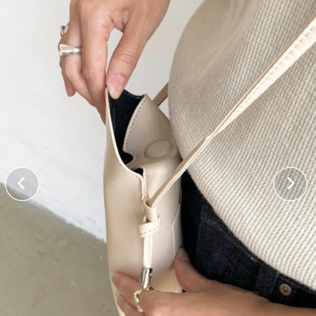 Auntie Rosa(アンティローザ)のミニショルダーバッグ メンズのバッグ(ショルダーバッグ)の商品写真