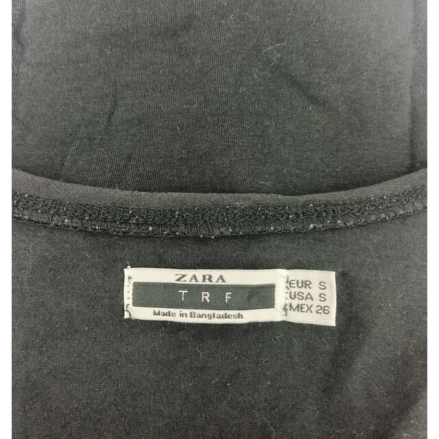 ZARA(ザラ)のZARA ブラック　Tシャツ　BLACK レディースのトップス(Tシャツ(半袖/袖なし))の商品写真