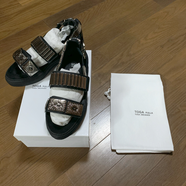 TOGA(トーガ)のTOGA PULLA   サンダル　39    24.5cm レディースの靴/シューズ(サンダル)の商品写真