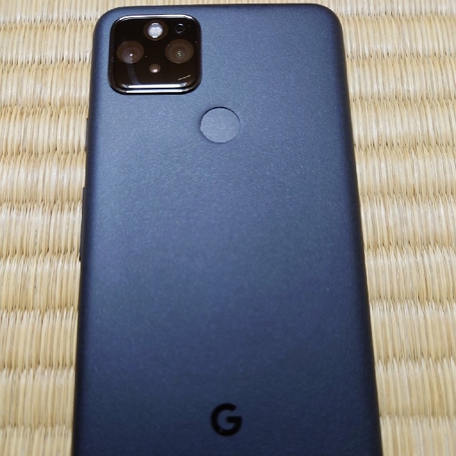 Google Pixel(グーグルピクセル)のPixel5 5G 128GB ブラック 美品 スマホ/家電/カメラのスマートフォン/携帯電話(スマートフォン本体)の商品写真