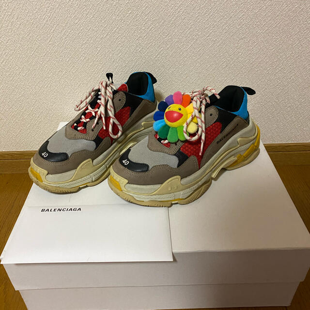 BALENCIAGA Triple S バレンシアガ トリプルエス スニーカー