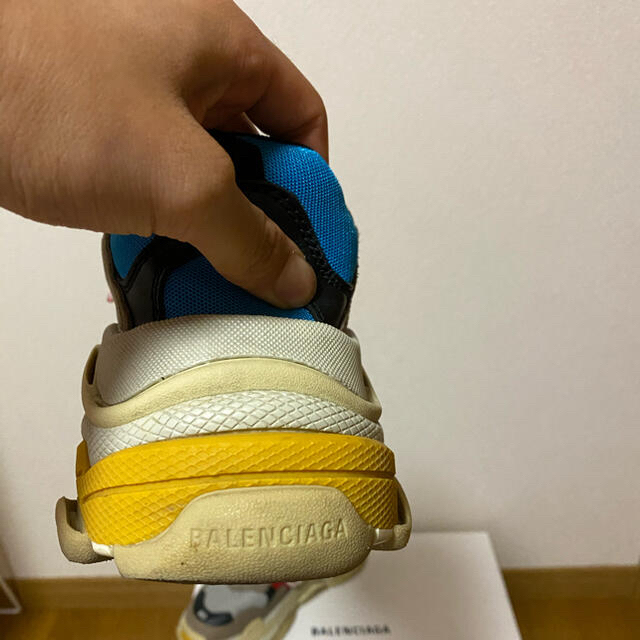 Balenciaga(バレンシアガ)のBALENCIAGA Triple S バレンシアガ トリプルエス スニーカー メンズの靴/シューズ(スニーカー)の商品写真