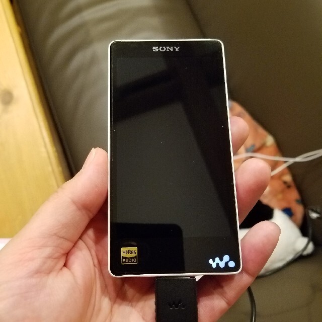 WALKMAN(ウォークマン)のSONY　WALKMAN スマホ/家電/カメラのオーディオ機器(ポータブルプレーヤー)の商品写真