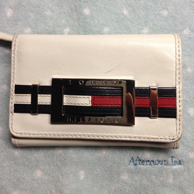 TOMMY HILFIGER(トミーヒルフィガー)のTOMMY財布 レディースのファッション小物(財布)の商品写真