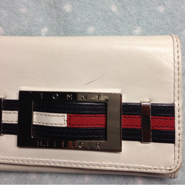 TOMMY HILFIGER(トミーヒルフィガー)のTOMMY財布 レディースのファッション小物(財布)の商品写真