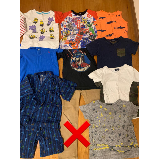 GAP Kids(ギャップキッズ)の男の子　夏服　100cm　洋服　22点　まとめ売り　GAP  キッズ/ベビー/マタニティのキッズ服男の子用(90cm~)(Tシャツ/カットソー)の商品写真