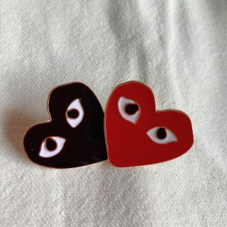 COMME des GARCONS(ブローチ/コサージュ)のフリマアイテム一覧 COMME des GARCONS(ブローチ/コサージュ)のフリマアイテム一覧