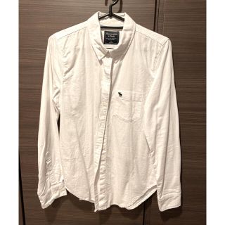 アバクロンビーアンドフィッチ(Abercrombie&Fitch)のAbercrombie & Fitch 白シャツ　ホワイトシャツSサイズ(シャツ/ブラウス(長袖/七分))