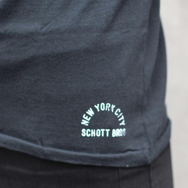 schott(ショット)の★新品★Schott クルーネック  ポケットＴシャツ グレー/S メンズのトップス(Tシャツ/カットソー(半袖/袖なし))の商品写真