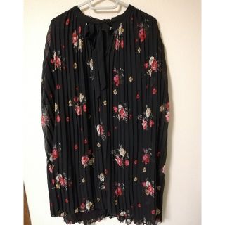 ザラ(ZARA)のZARA プリーツワンピース(Pleated dress)(ひざ丈ワンピース)