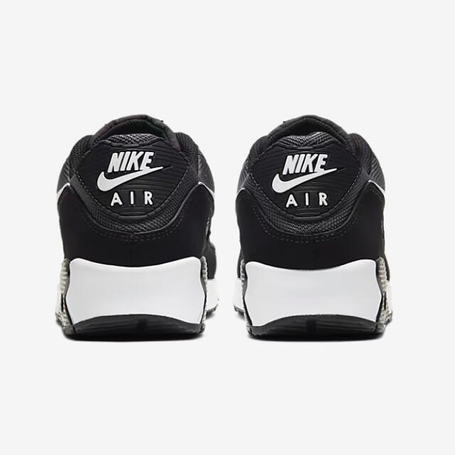 NIKE(ナイキ)のナイキ　エアマックス90 ブラック／ホワイト メンズの靴/シューズ(スニーカー)の商品写真