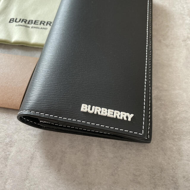 BURBERRY(バーバリー)の新品バーバリー BURBERRY 長財布 小銭入れ付き ブラックに メンズのファッション小物(長財布)の商品写真