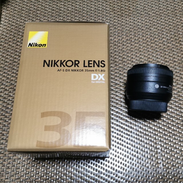 AF-S DX NIKKOR 35mm f/1.8G - レンズ(単焦点)