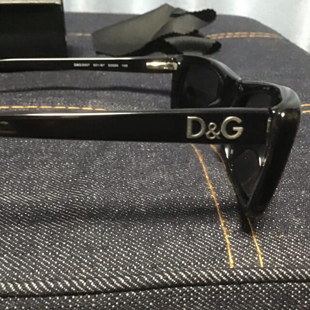 DOLCE&GABBANA(ドルチェアンドガッバーナ)の【未使用品】D&G サングラス　ユニセックス　100%UVガード メンズのファッション小物(サングラス/メガネ)の商品写真