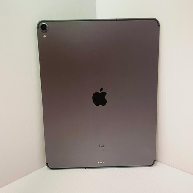 Apple(アップル)のiPad Pro 12.9インチ　第3世代　256GB  SoftBank スマホ/家電/カメラのPC/タブレット(タブレット)の商品写真