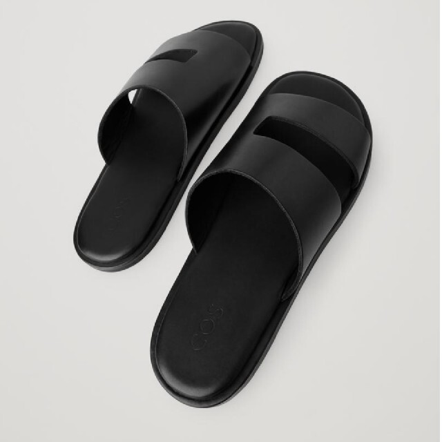 COS コス LEATHER SLIDERS Black 21SS