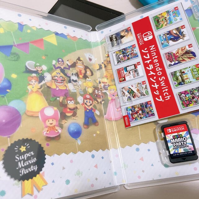 Nintendo Switch(ニンテンドースイッチ)のほぼ新品　スーパーマリオパーティ エンタメ/ホビーのゲームソフト/ゲーム機本体(家庭用ゲームソフト)の商品写真