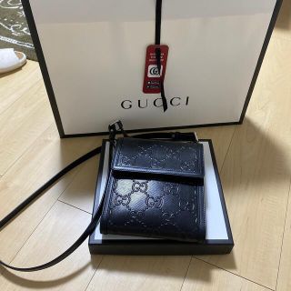 グッチ(Gucci)のGUCCI  バック ショルダーバッグ ブラック GG エンボス レザー(ショルダーバッグ)