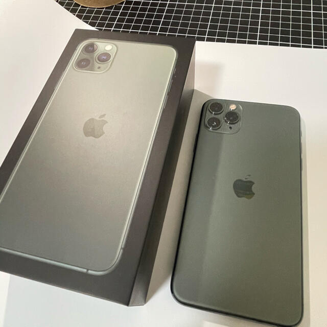 iPhone 11pro Max 256GB ミッドナイトグリーン