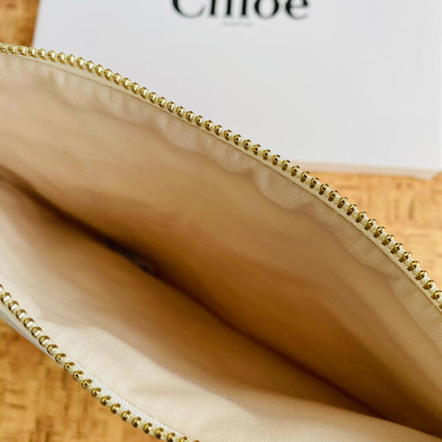 Chloe(クロエ)のChloe ポーチ レディースのファッション小物(ポーチ)の商品写真