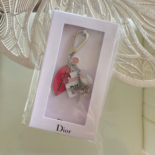 Dior(ディオール)のDior ディオール キーホルダー  バッグチャーム レディースのファッション小物(キーホルダー)の商品写真