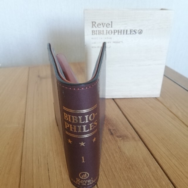 Revel BIBLIO PHILES　革財布