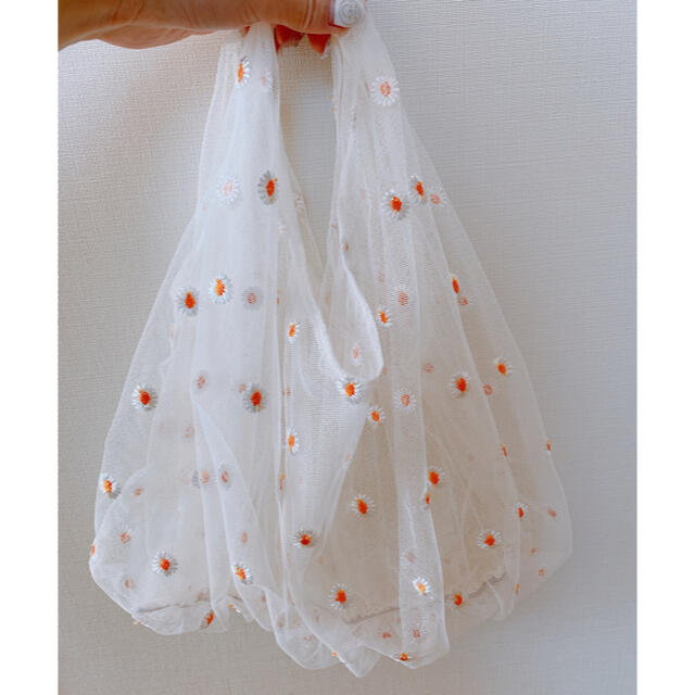 花柄 チュール ハンドバッグ エコバッグ ハンドメイドのファッション小物(バッグ)の商品写真