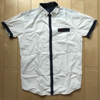 フレッドペリー(FRED PERRY)のFRED PERRY メンズ　半袖シャツ　S(シャツ)