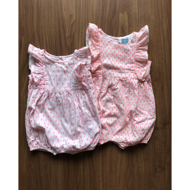 GAP Kids(ギャップキッズ)の【期間限定値下げ中】GAPピンクロンパース キッズ/ベビー/マタニティのベビー服(~85cm)(ロンパース)の商品写真