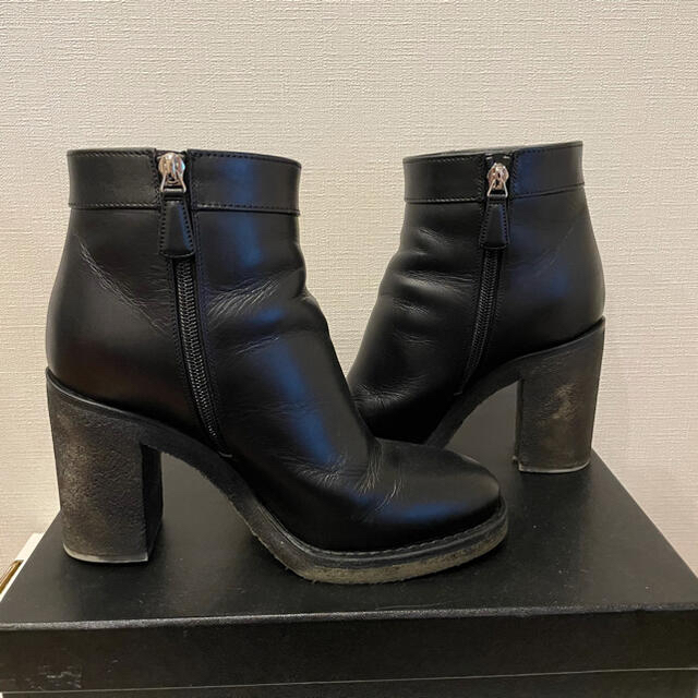 CHANEL ターンロック ショートブーツ 靴 革 黒 ブーツ 38