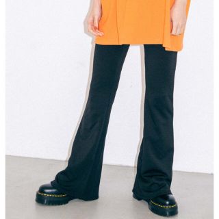 エックスガール(X-girl)のEASY FLARE PANTS A(カジュアルパンツ)