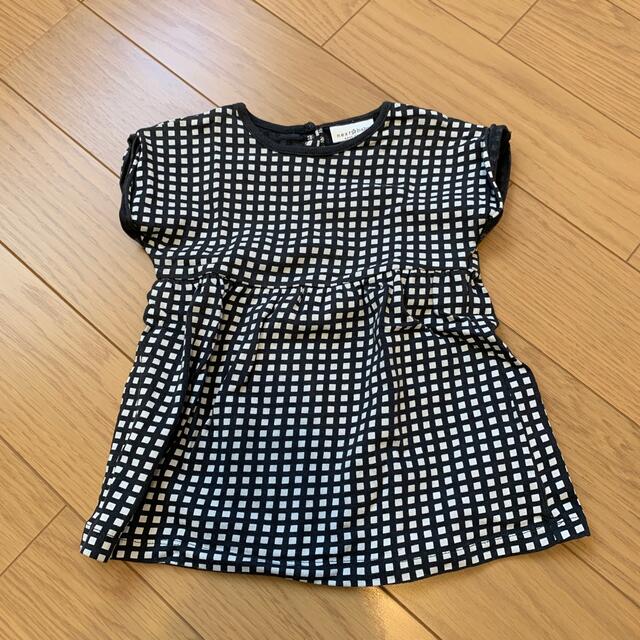 NEXT(ネクスト)のNEXT 格子柄 モノトーン Tシャツ ベビー服 キッズ/ベビー/マタニティのベビー服(~85cm)(Ｔシャツ)の商品写真