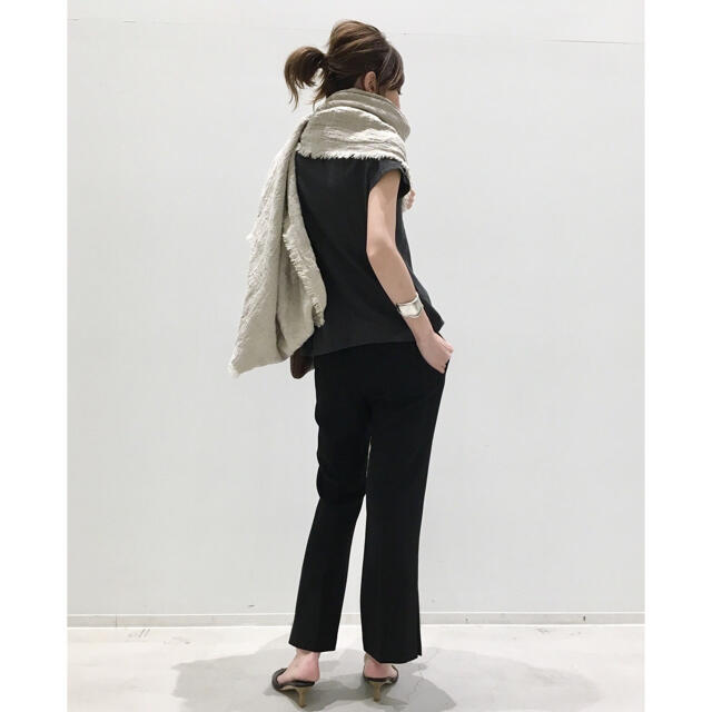 L'Appartement DEUXIEME CLASSE(アパルトモンドゥーズィエムクラス)のMAISON DE VACANCES Linen Stole (125×200) レディースのファッション小物(ストール/パシュミナ)の商品写真