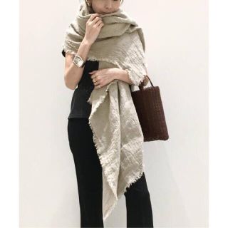 アパルトモンドゥーズィエムクラス(L'Appartement DEUXIEME CLASSE)のMAISON DE VACANCES Linen Stole (125×200)(ストール/パシュミナ)