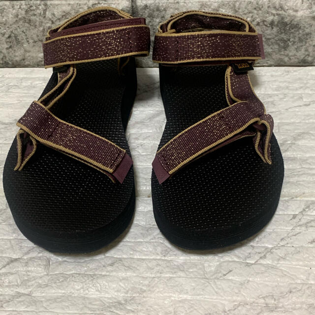 Teva(テバ)の新品　テバ　サンダル　22cm レディースの靴/シューズ(サンダル)の商品写真