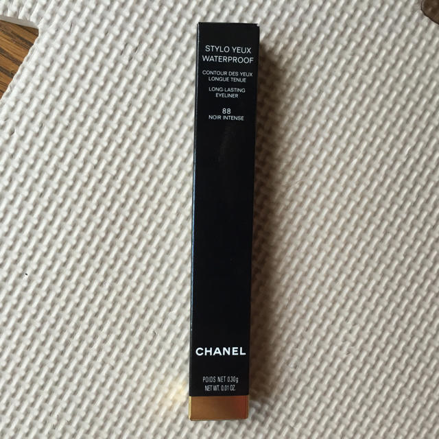 CHANEL(シャネル)の本日限定新品未使用☆シャネルアイライナー コスメ/美容のベースメイク/化粧品(アイライナー)の商品写真