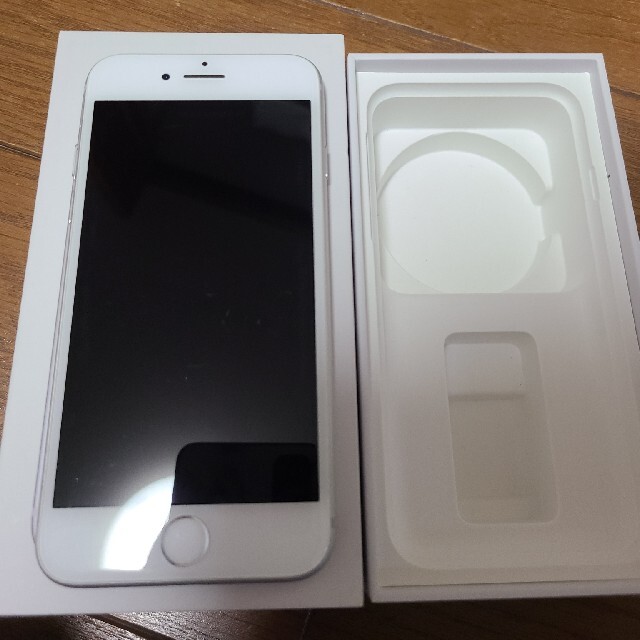 うなぎさま専用　　　iPhone 7 SIMフリー128GB