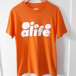 エーライフ(ALIFE)のUSA製　alife ブランドロゴ　Tシャツ　オレンジ　STREET(Tシャツ/カットソー(半袖/袖なし))